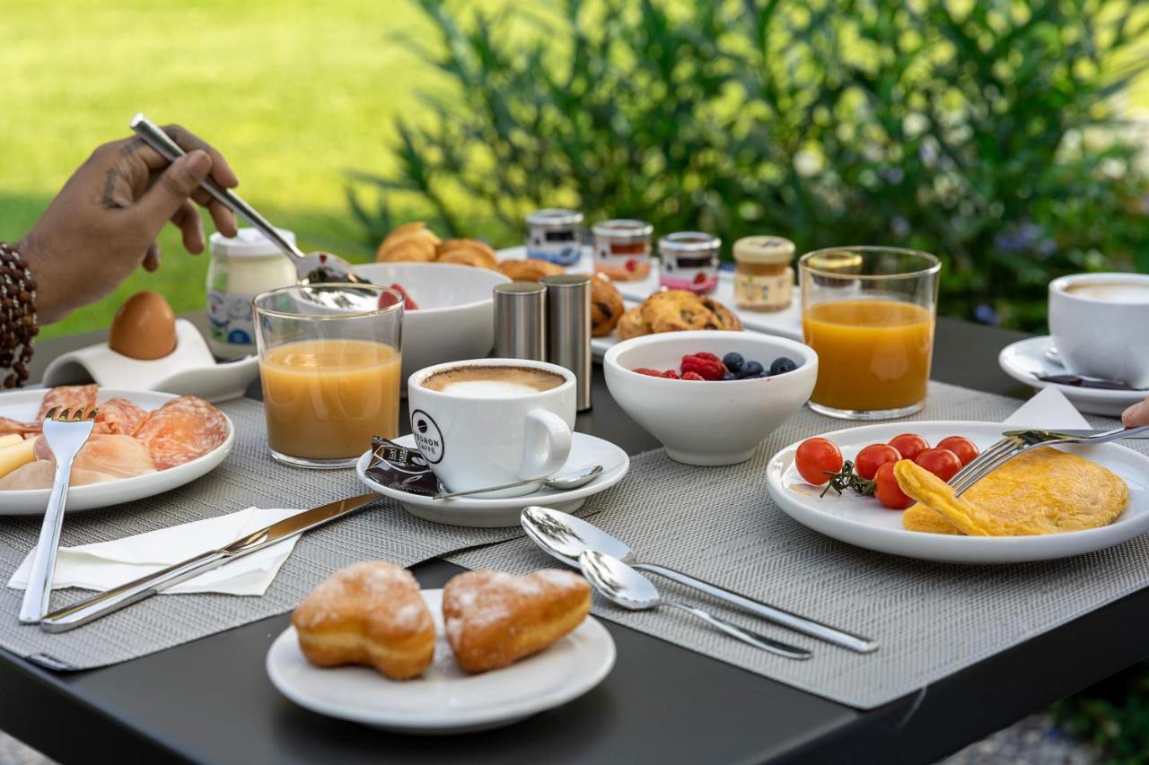 Reflection Boutique Hotels توسكولانو ماديرنو المظهر الخارجي الصورة